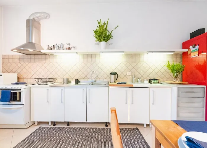 Sebino Guest House